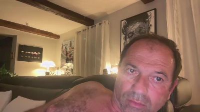 osiris8475 live cam on Cam4