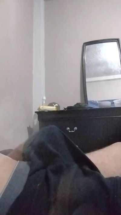 osirisgio live cam on Cam4