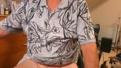 otto2001 live cam on Cam4