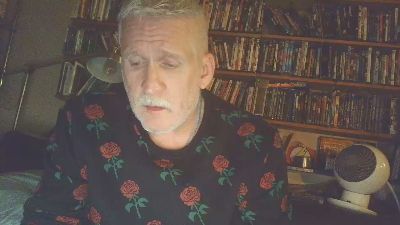 overmydaddbody live cam on Cam4