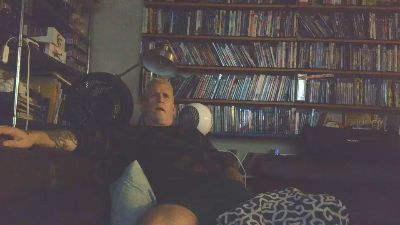 overmydaddbody live cam on Cam4