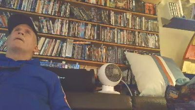 overmydaddbody live cam on Cam4