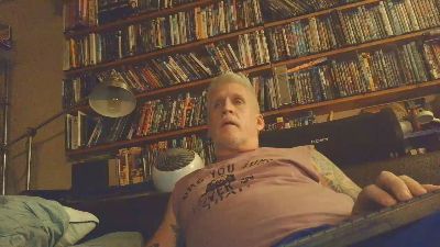 overmydaddbody live cam on Cam4