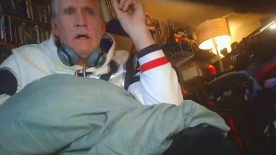 overmydaddbody live cam on Cam4