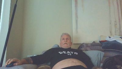 overmydaddbody live cam on Cam4