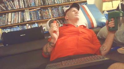 overmydaddbody live cam on Cam4