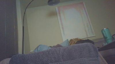 overmydaddbody live cam on Cam4