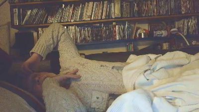 overmydaddbody live cam on Cam4