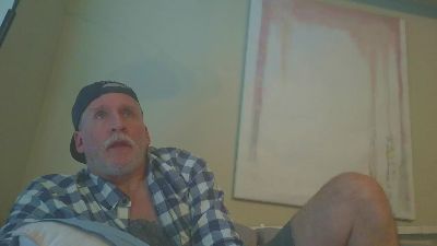 overmydaddbody live cam on Cam4