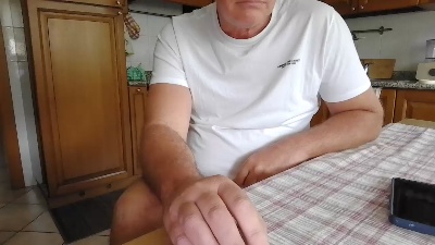 overspeed live cam on Cam4