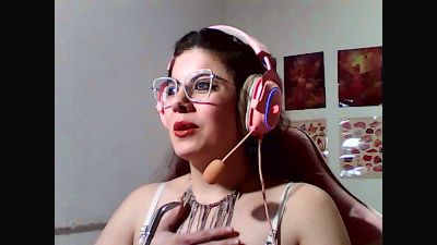 owly_bloom live cam on Cam4