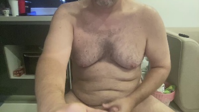 ozgurrr78 live cam on Cam4