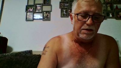 p1963 live cam on Cam4