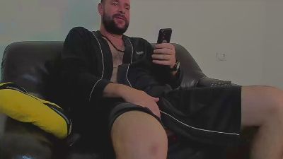 pablo13672 live cam on Cam4