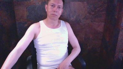 pablo32644 live cam on Cam4
