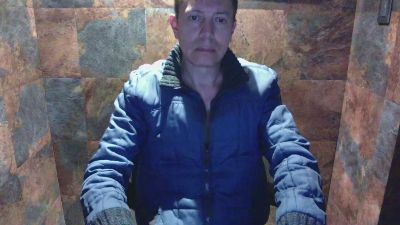 pablo32644 live cam on Cam4