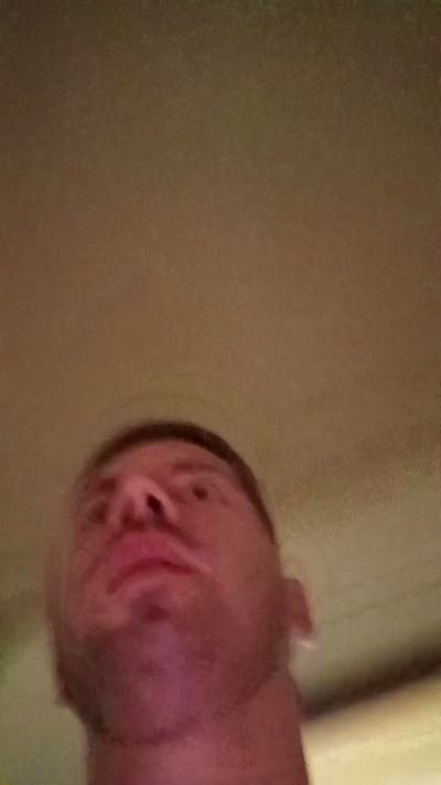 pablo93 live cam on Cam4