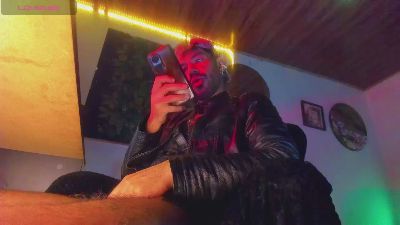 pablomontiel1 live cam on Cam4