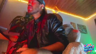 pablomontiel1 live cam on Cam4