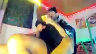 pablomontiel1 live cam on Cam4