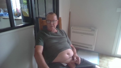 page5911826 live cam on Cam4