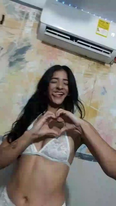 Profile and Statistics for pamela2185 on Cam4