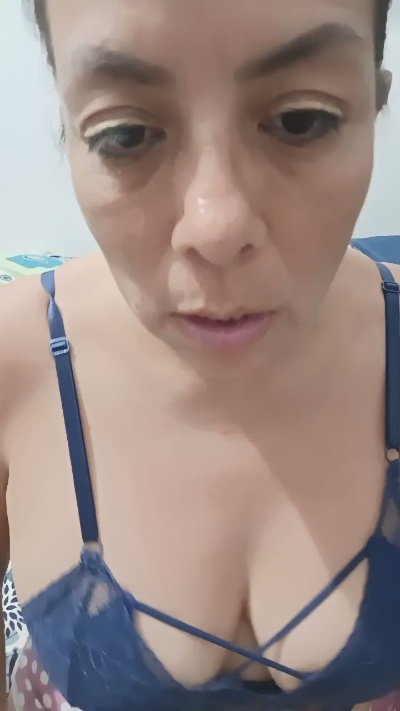 pamella live cam on Cam4