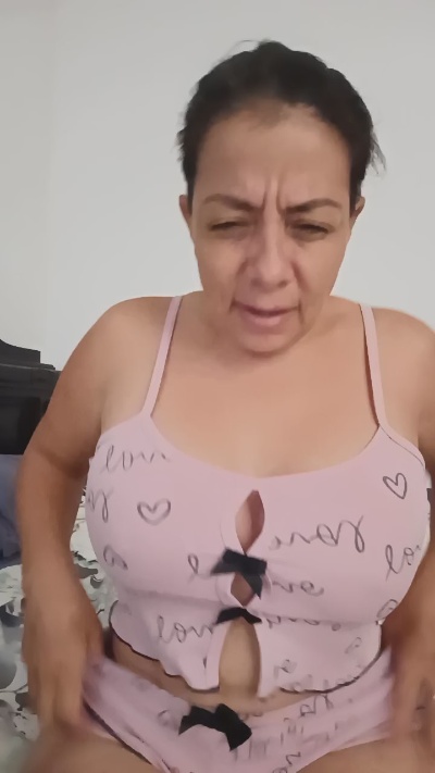pamella live cam on Cam4