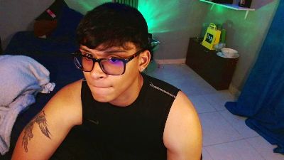 panther_jaze live cam on Cam4