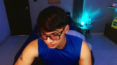 panther_jaze live cam on Cam4