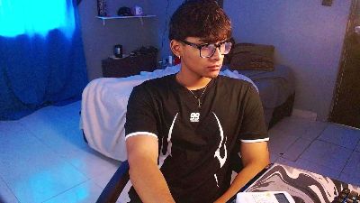 panther_jaze live cam on Cam4