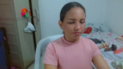 paola_latina29 live cam on Cam4