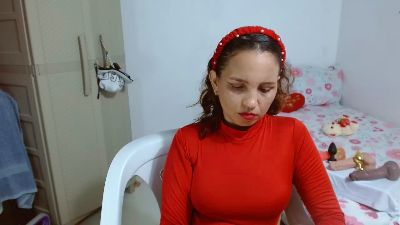 paola_latina29 live cam on Cam4