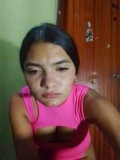 paolitarivashot live cam on Cam4