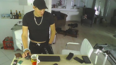 paoloboy23 live cam on Cam4