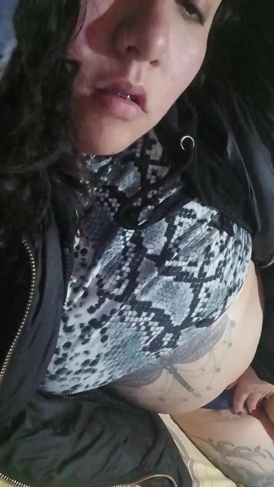 parati666 live cam on Cam4