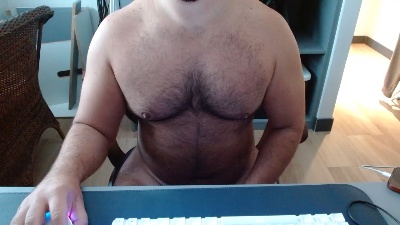 parrudo33 live cam on Cam4