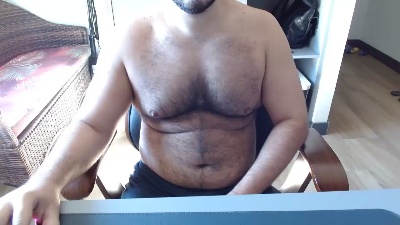 parrudo33 live cam on Cam4