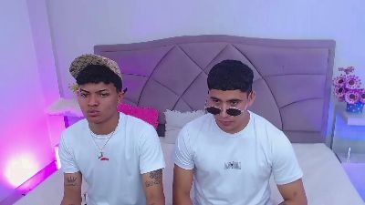partyduoboys live cam on Cam4