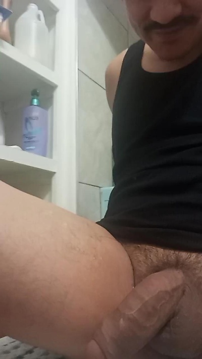 partyhard69fun live cam on Cam4