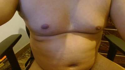 parudo32MG live cam on Cam4