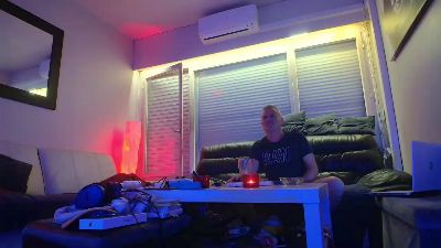 pat1308 live cam on Cam4