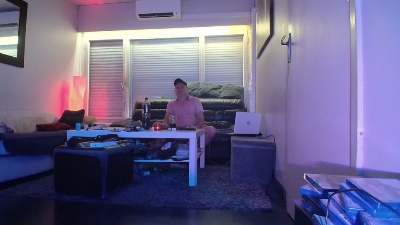 pat1308 live cam on Cam4