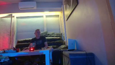 pat1308 live cam on Cam4