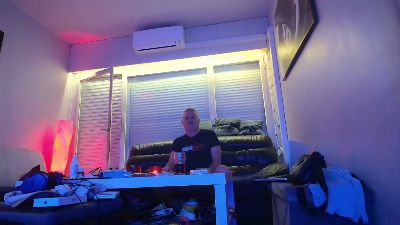 pat1308 live cam on Cam4