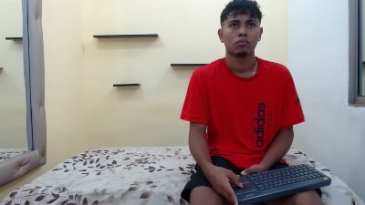 patrickvsnoah69 live cam on Cam4