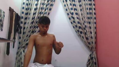 patrickvsnoah69 live cam on Cam4