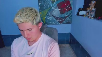 patrik027 live cam on Cam4