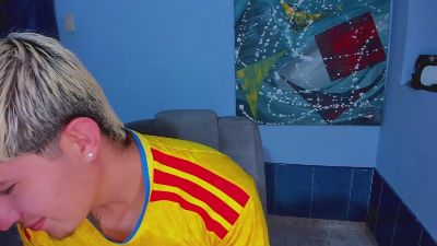 patrik027 live cam on Cam4