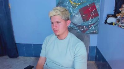 patrik027 live cam on Cam4